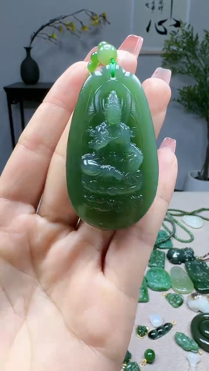 未镶嵌和田玉挂件1