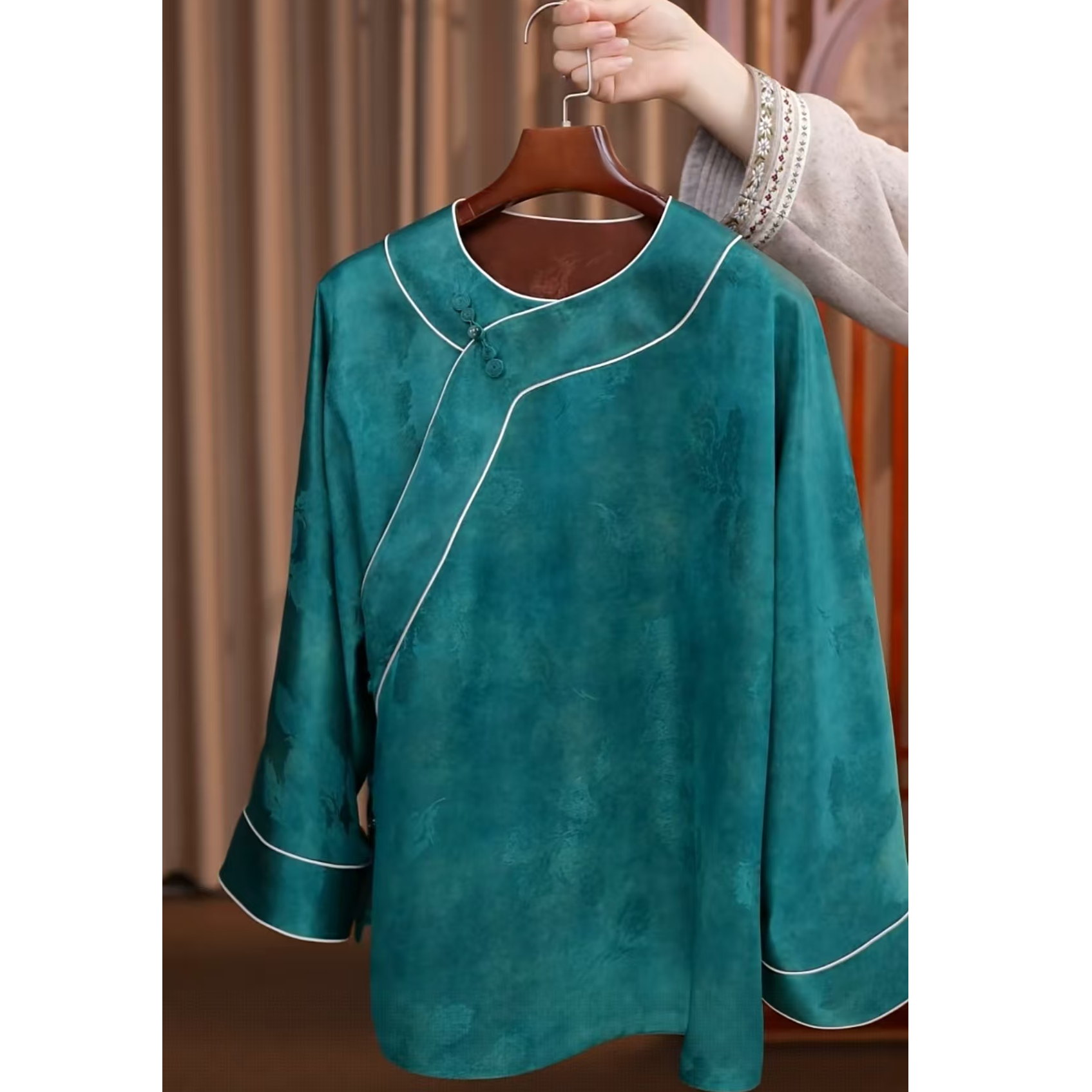 寨优袡【20550】香云纱工艺百搭国风姐姐服上衣
