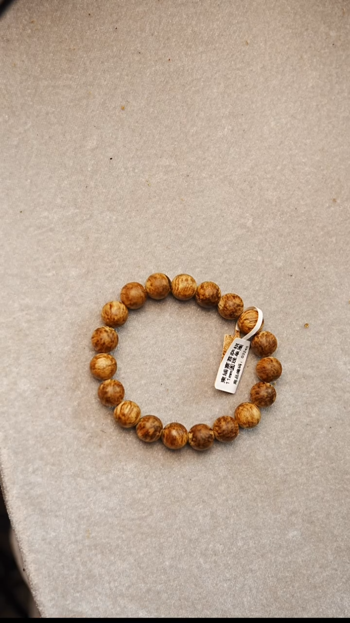 沉香手串柬埔寨菩萨棋鹧鸪斑单圈11mm   03245