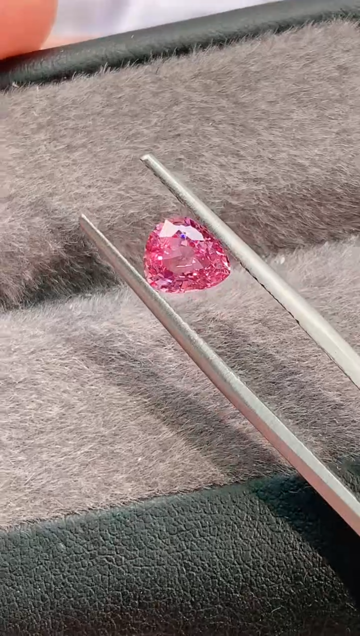 裸石尖晶石1.24ct-天然越南绝地尖晶石