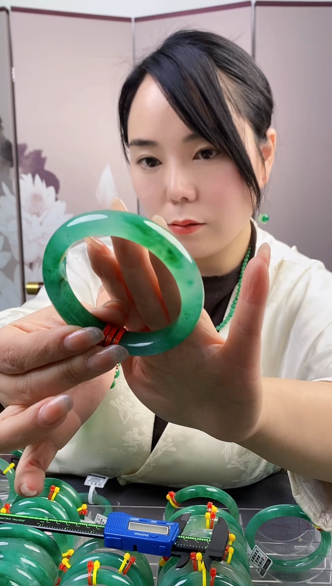 【闪购商品】石英质玉手镯未镶嵌013