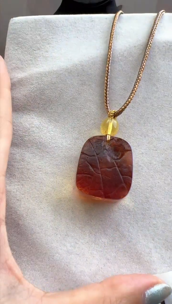 【闪购商品】琥珀裸石未镶嵌10217202-吊坠