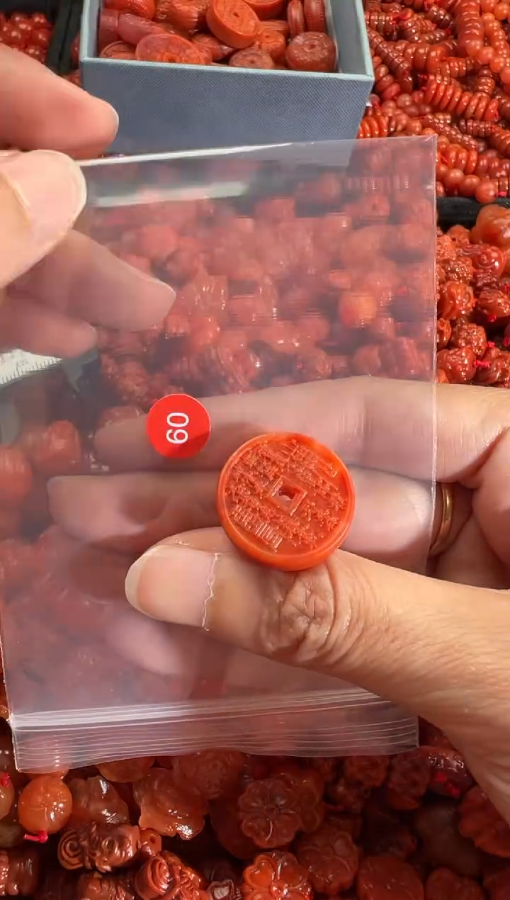 【闪购商品】南红玛瑙颈饰未镶嵌1