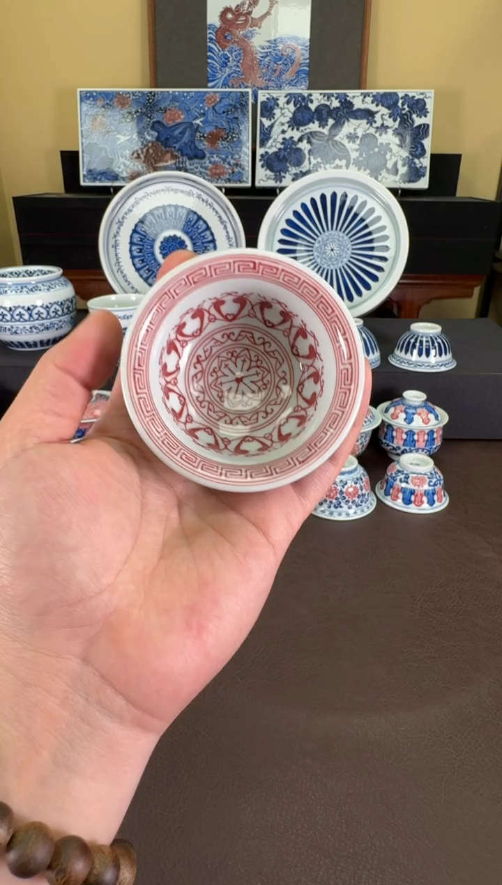 【闪购商品】羿器窑双菊瓣纹小压手杯