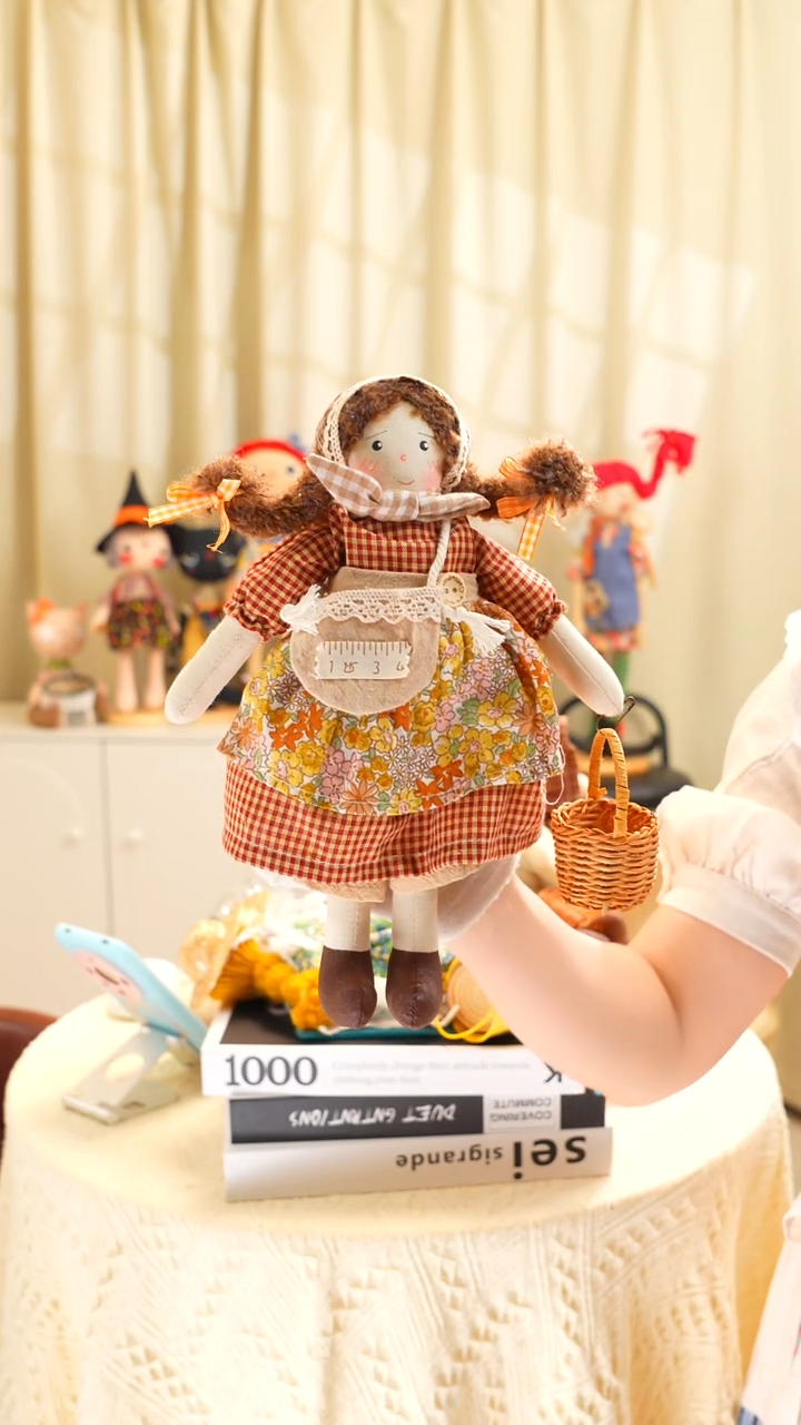 棉鱼*30厘米孤品娃娃，一物一拍（不含支架）