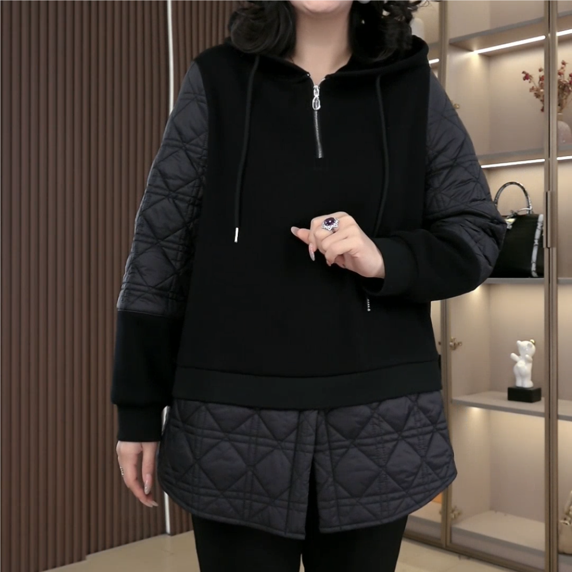 丹思慕大码女装冬季新款宽松韩版舒适保暖加厚连帽卫衣