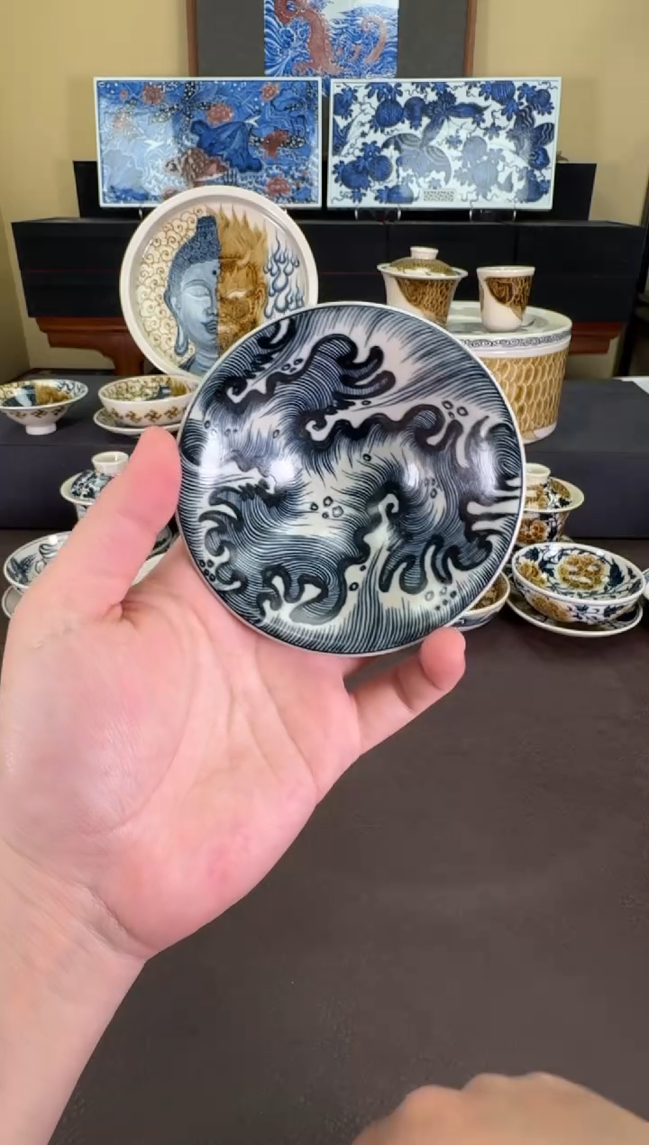 【闪购商品】二号釉纯海浪纹斗笠杯