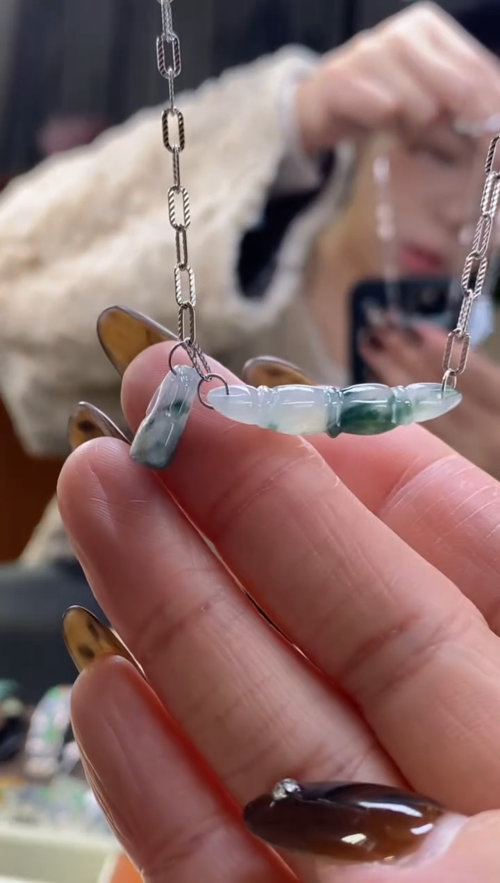 颈饰银S925镶嵌翡翠19534