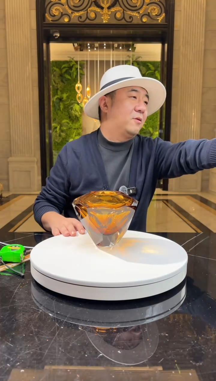 【闪购商品】摆件1814琥珀色璀璨钻石艺术花器