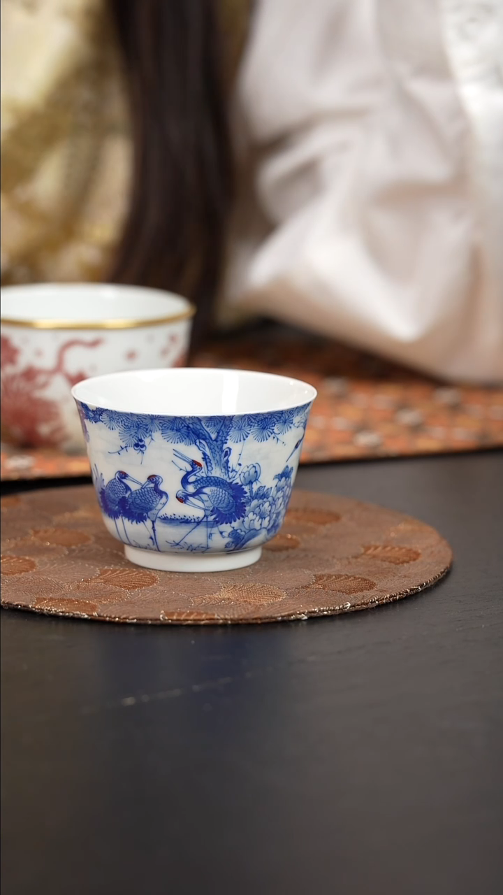 【闪购商品】杯看山柴窑青花仙鹤