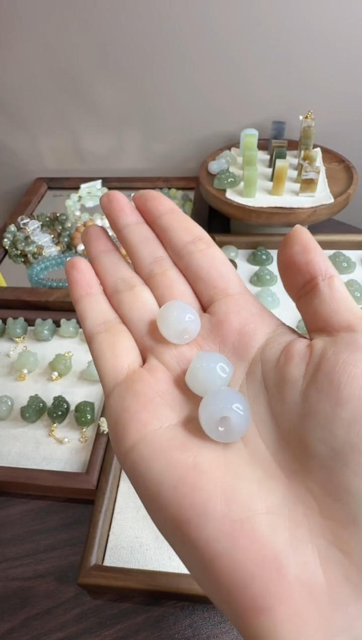 颈饰未镶嵌和田玉S18拍一发一