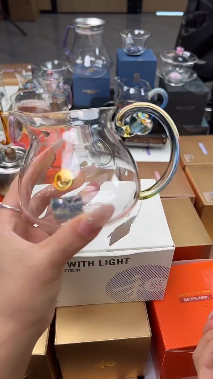 @@禾器幻彩浮莲迷翠