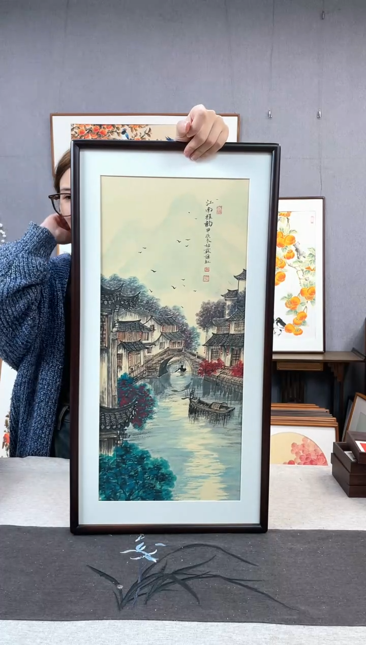【闪购商品】国画金旗红-手绘带框作品-35*68-水乡