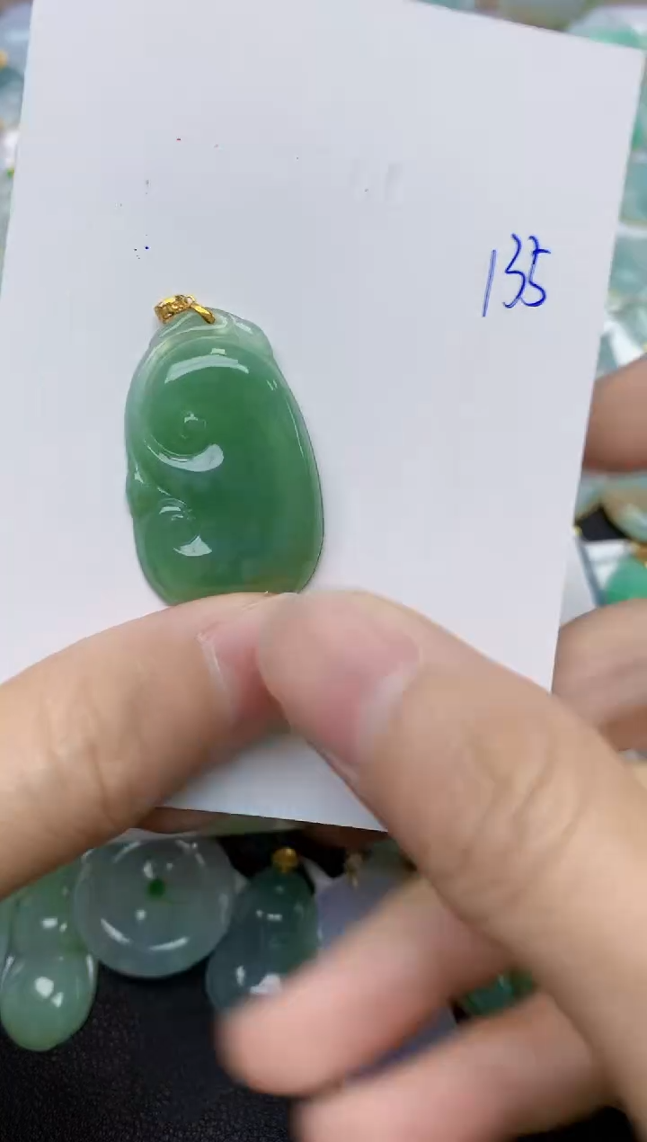 【闪购商品】翡翠颈饰18K金镶嵌135天然翡翠A货  