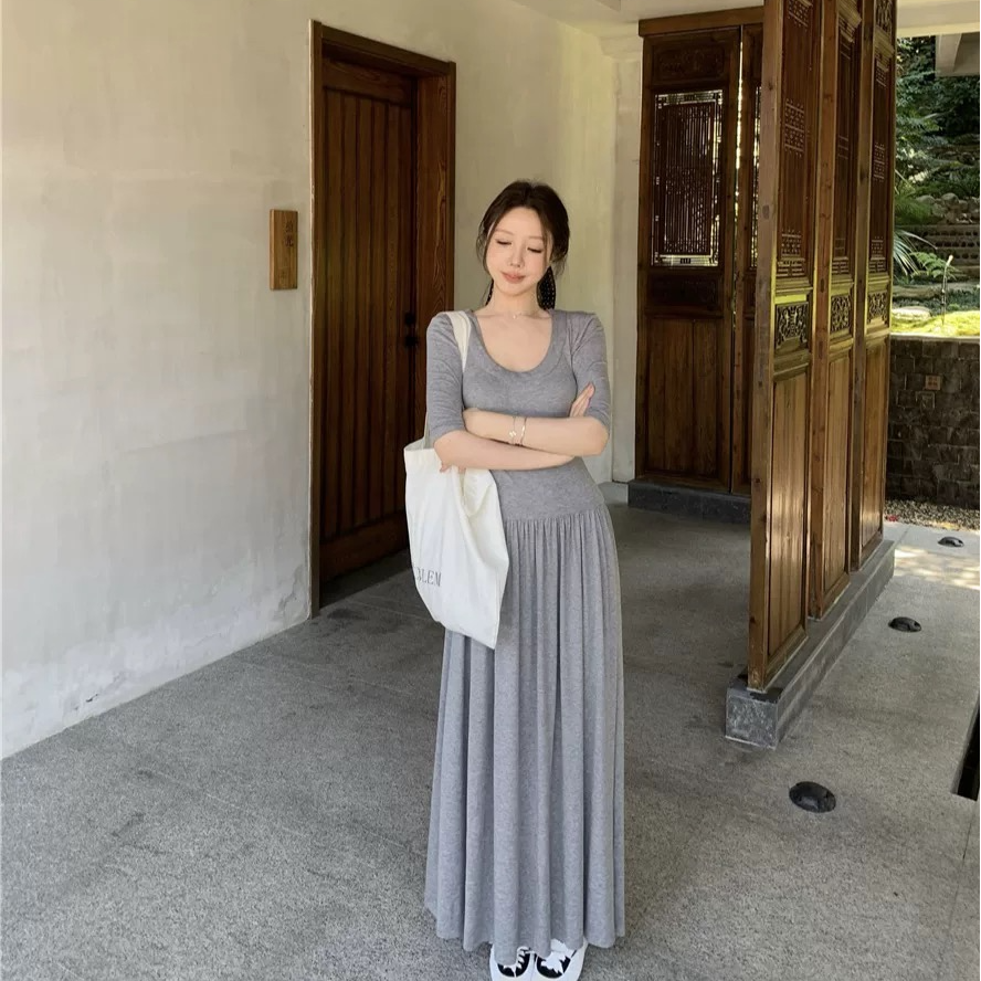 芭蕾风高级感灰色连衣裙修身拼接U领短袖长裙女收腰显瘦A字大摆裙