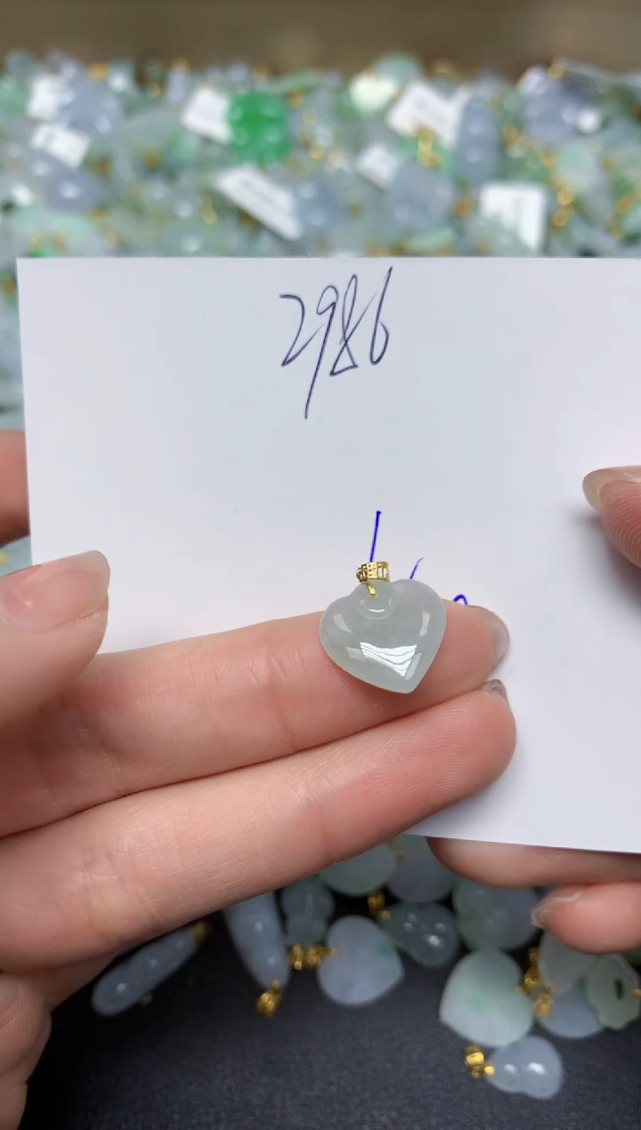 【闪购商品】翡翠颈饰18K金镶嵌 天然翡翠A货