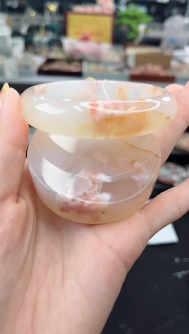 【闪购商品】石英质玉手镯未镶嵌61圈口（赠品镯心）6283899