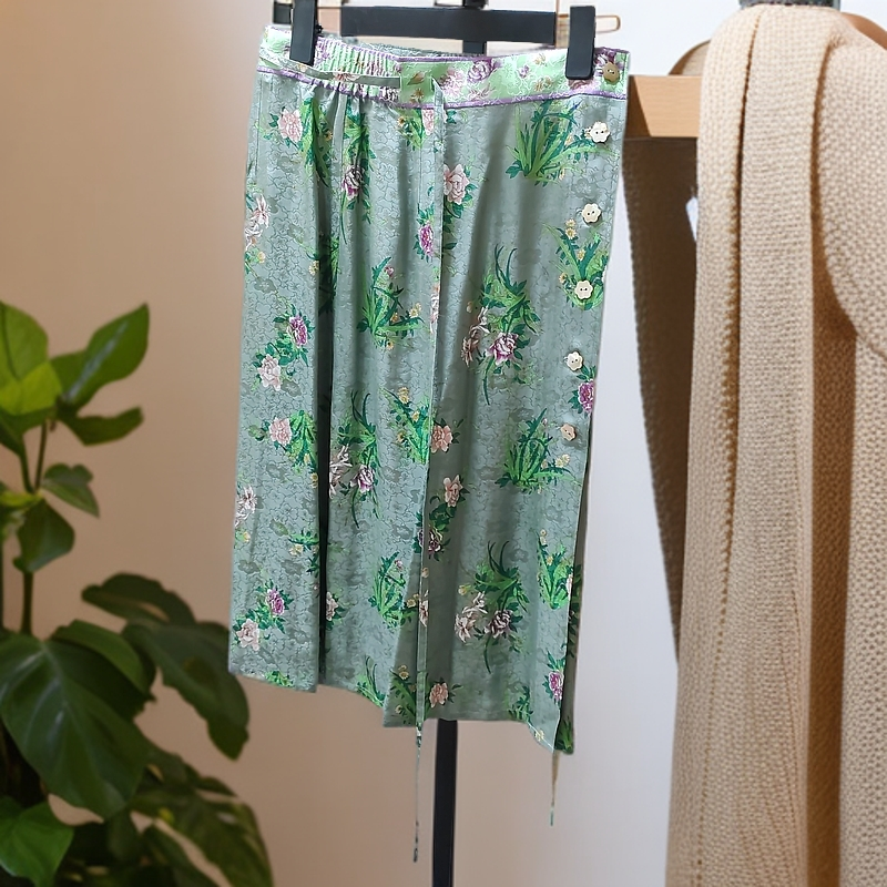 复古中式国风半身裙绒面绣花设计时尚百搭