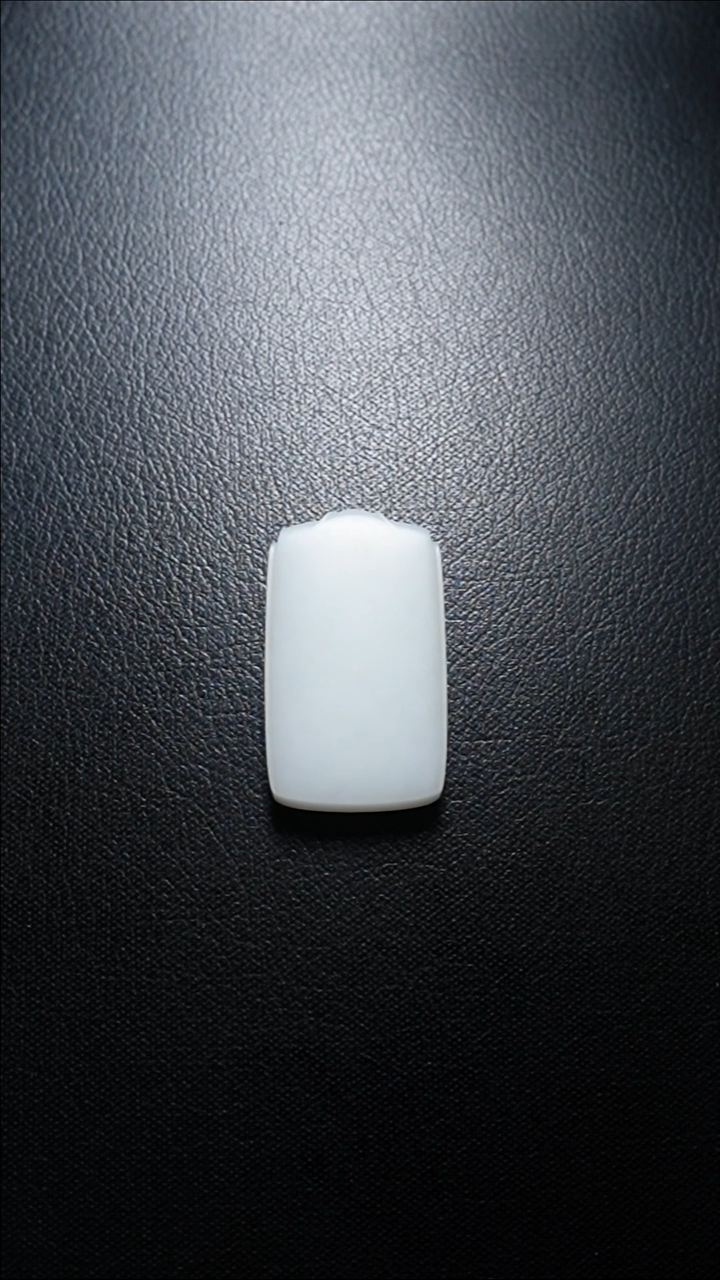 【闪购商品】和田玉颈饰未镶嵌无事牌