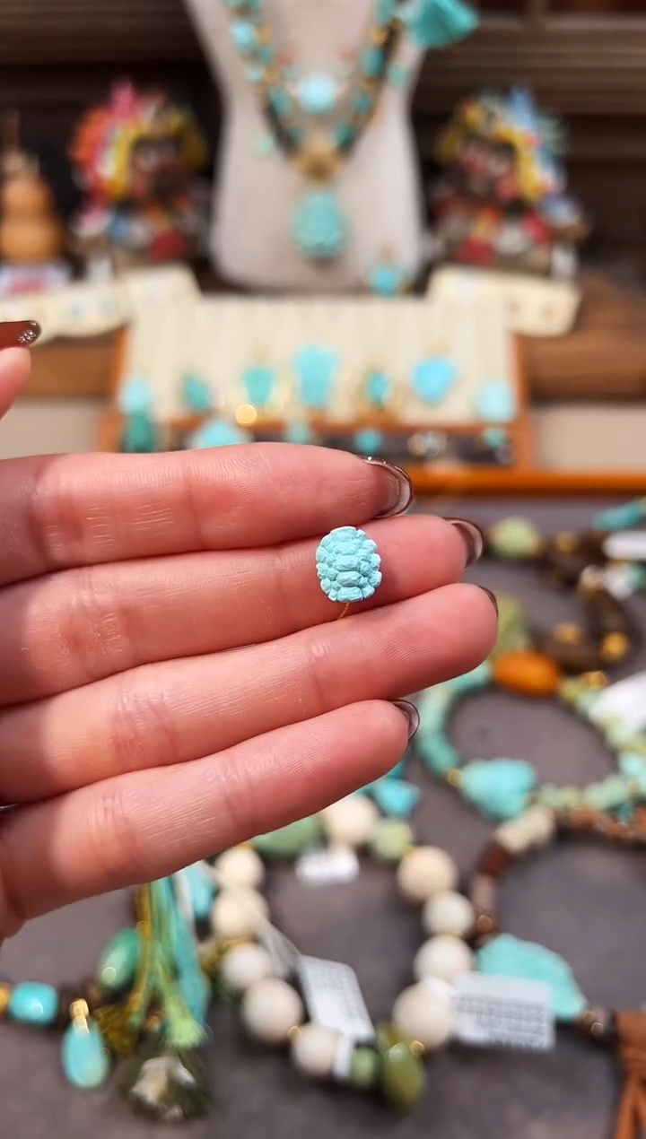 未镶嵌绿松石配饰富甲