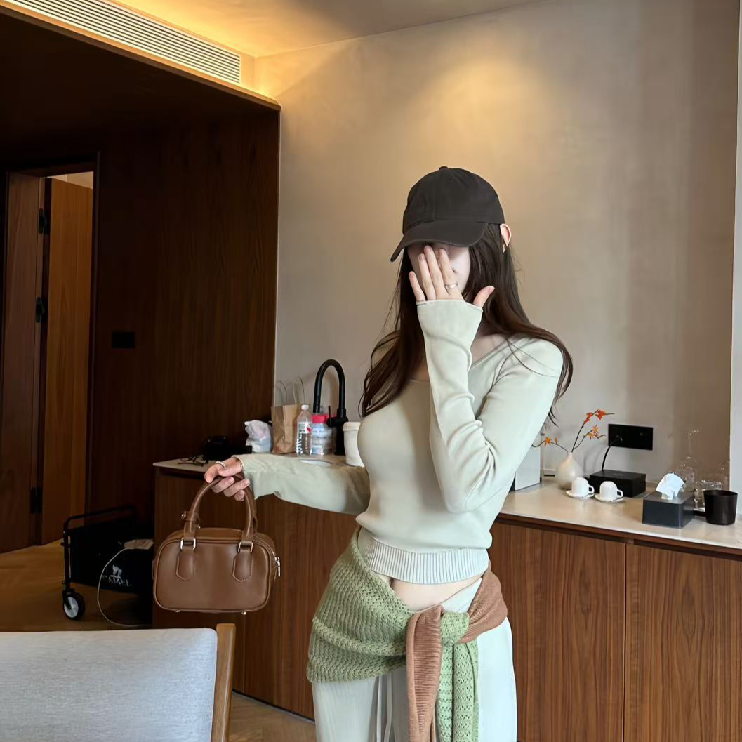 LA 豆沙绿 显瘦 针织上衣  32029