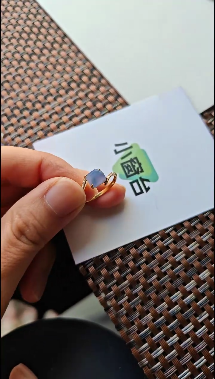 【闪购商品】翡翠戒指18K金镶嵌翡翠戒指18K金镶嵌