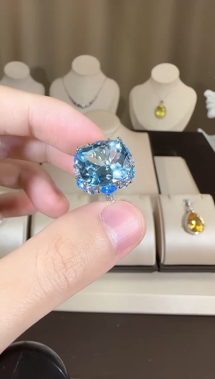 【闪购商品】托帕石戒指银S925镶嵌14*12mm