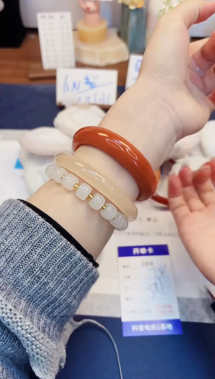 【闪购商品】石英质玉手镯未镶嵌396-财气镯-圈口58