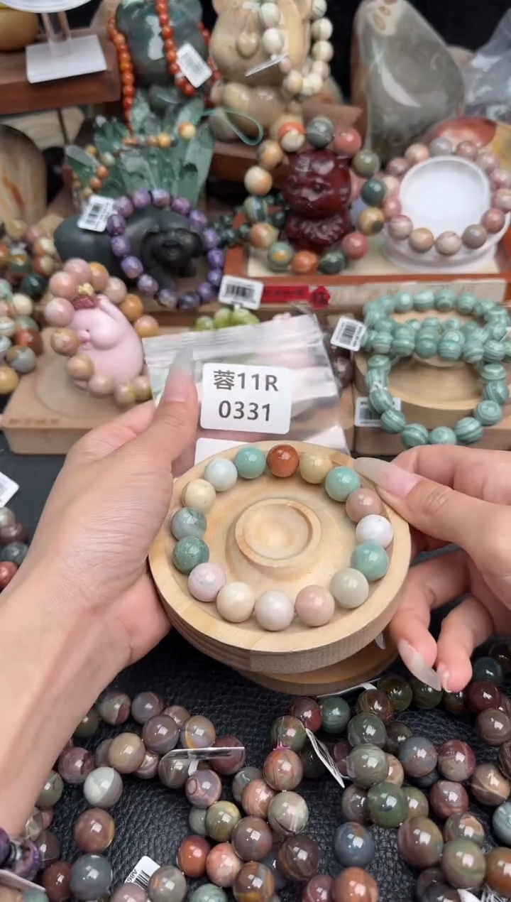 石英质玉未镶嵌手链11R0331