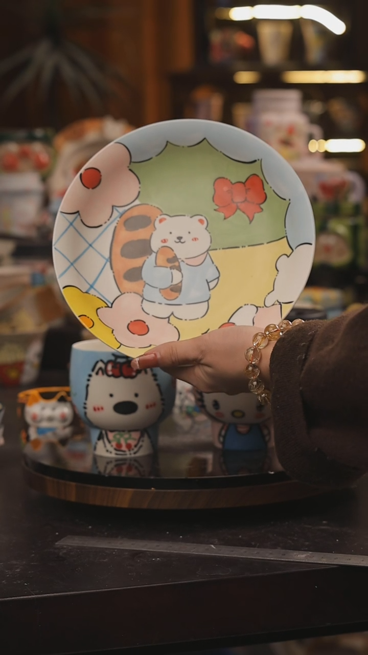 景德镇釉下彩绘设计师款式陶瓷