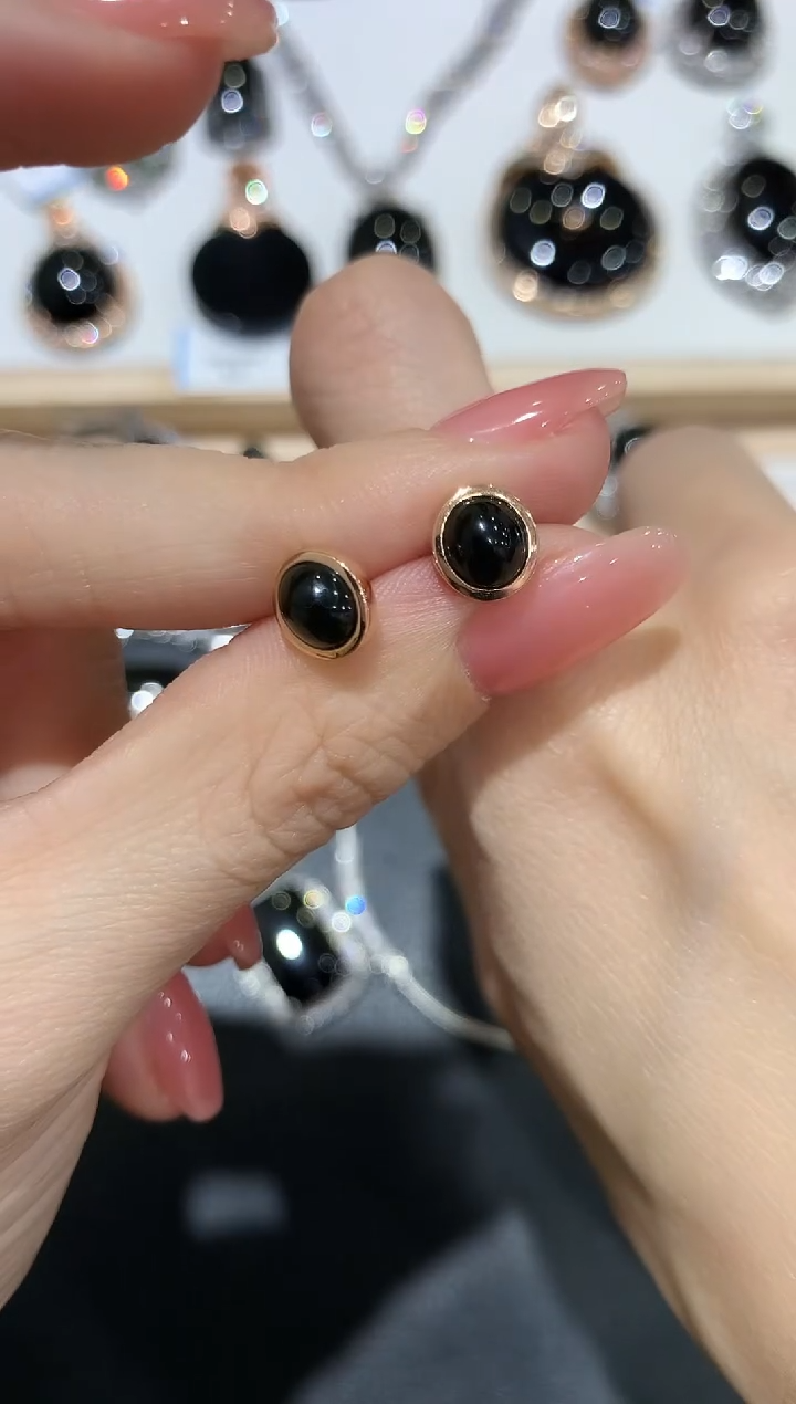 【闪购商品】翡翠颈饰18K金镶嵌团购3