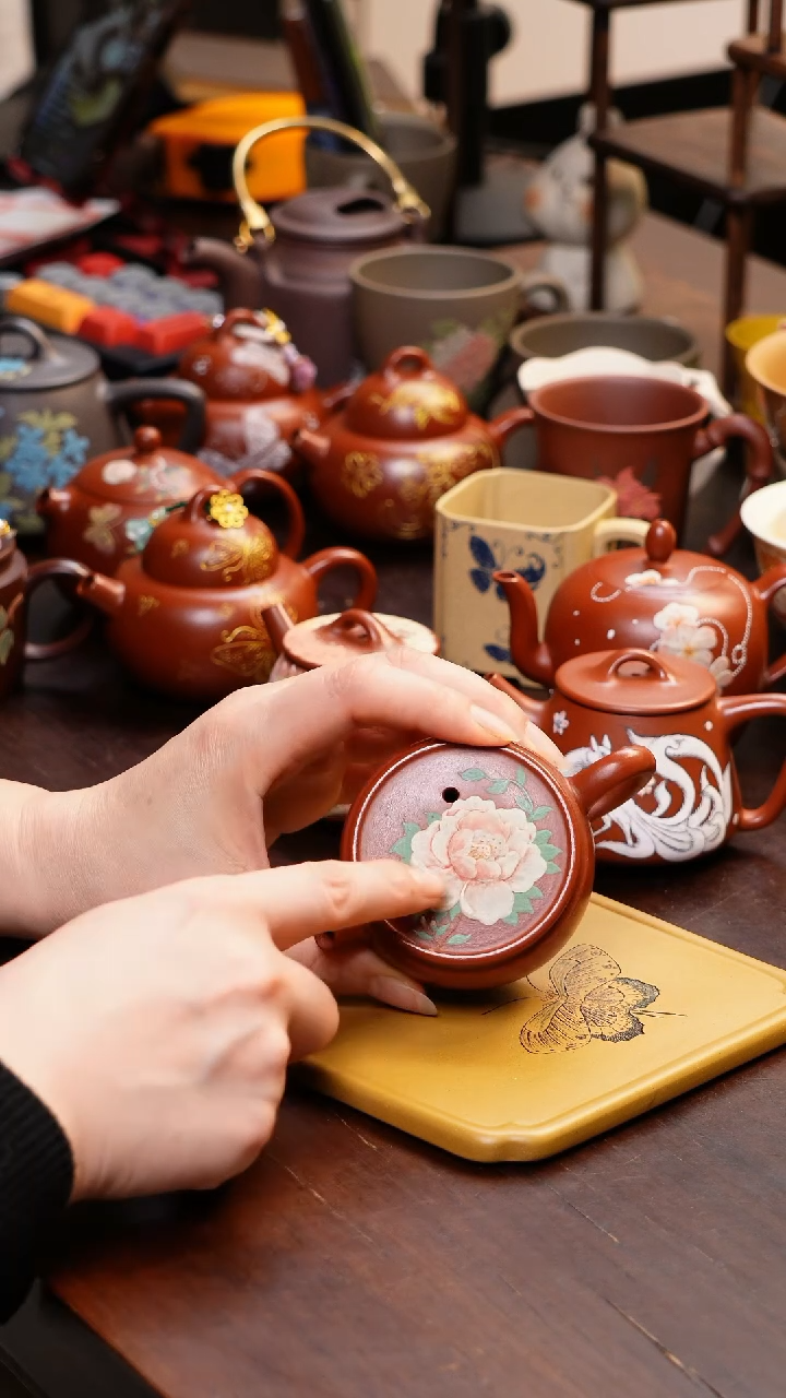 【闪购商品】原矿紫砂手工朱泥杯