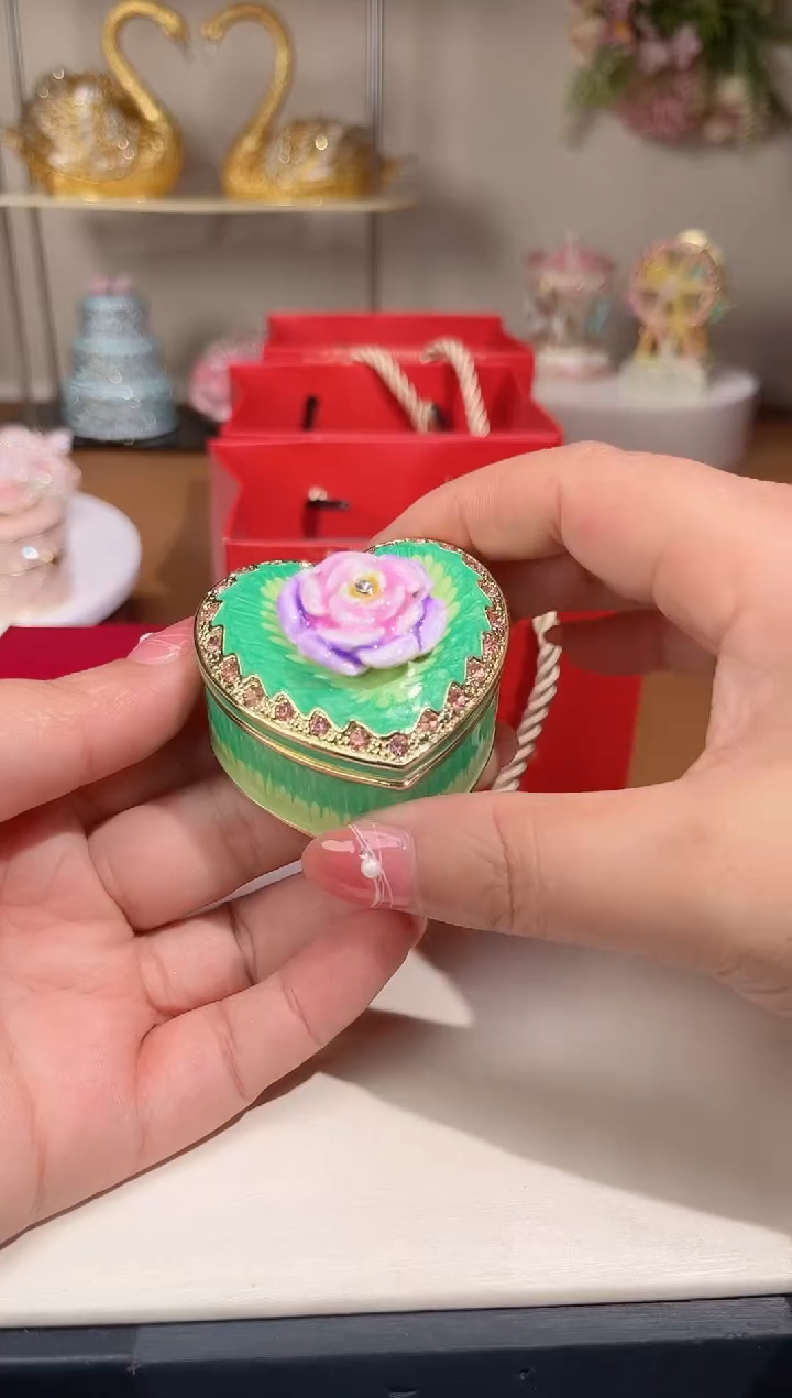 【闪购商品】易尚宝珐琅彩首饰盒