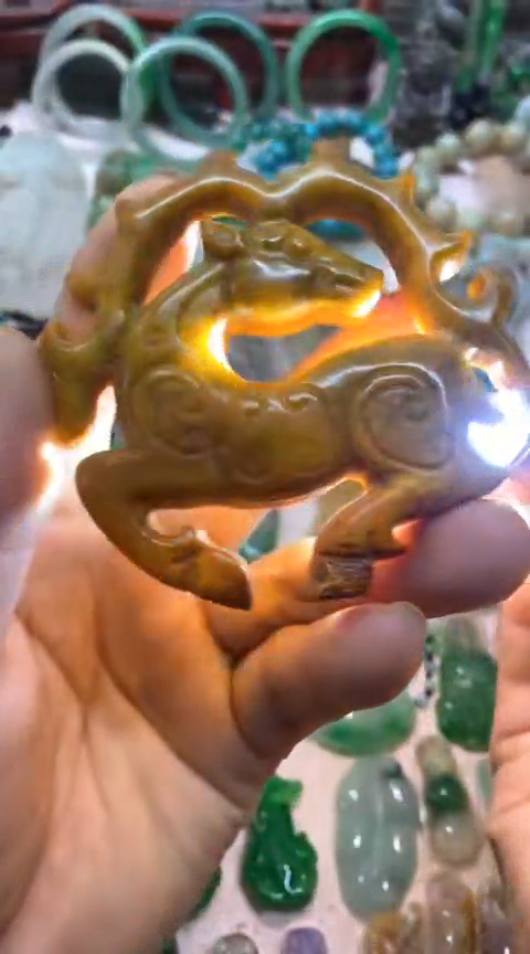 【闪购商品】2直播间的实时画面