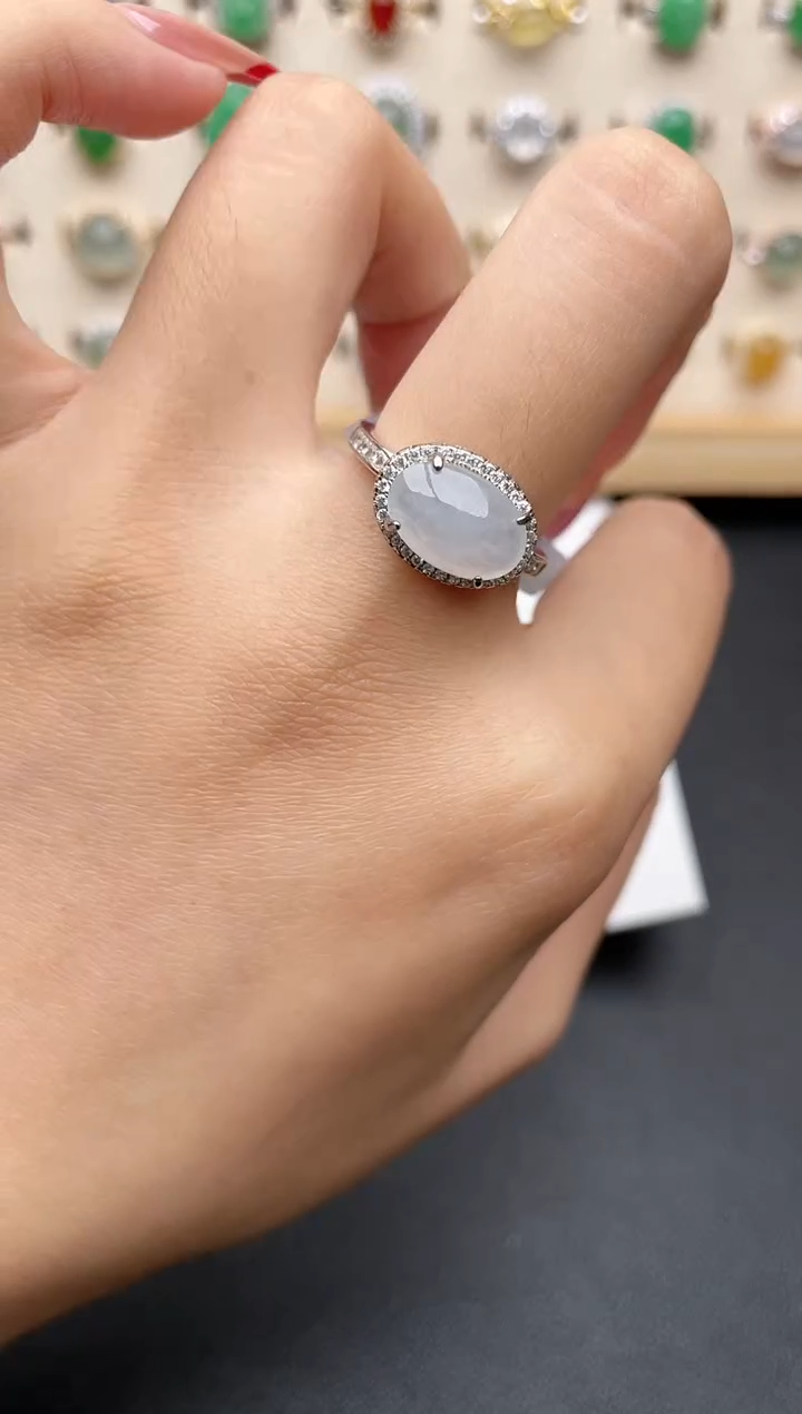 【闪购商品】翡翠戒指银S925镶嵌一物一证一礼盒