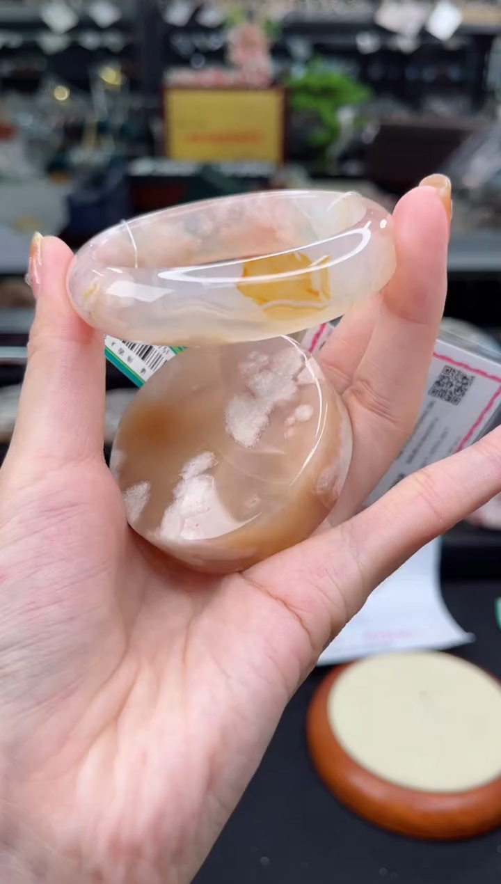 【闪购商品】石英质玉手镯未镶嵌56圈口（赠品镯心）3570104