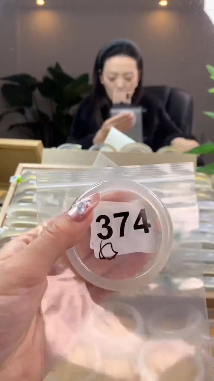 【闪购商品】玛瑙/玉髓手镯未镶嵌374