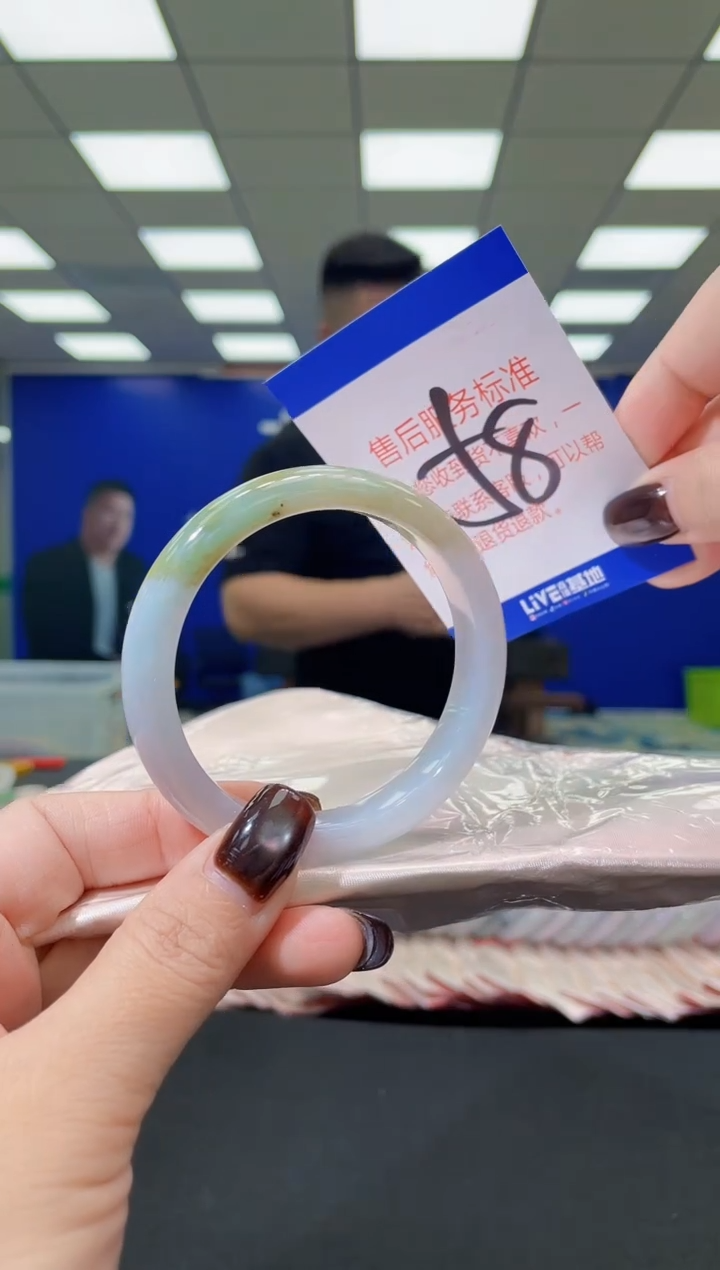 未镶嵌手镯翡翠AAAAAAAAAA