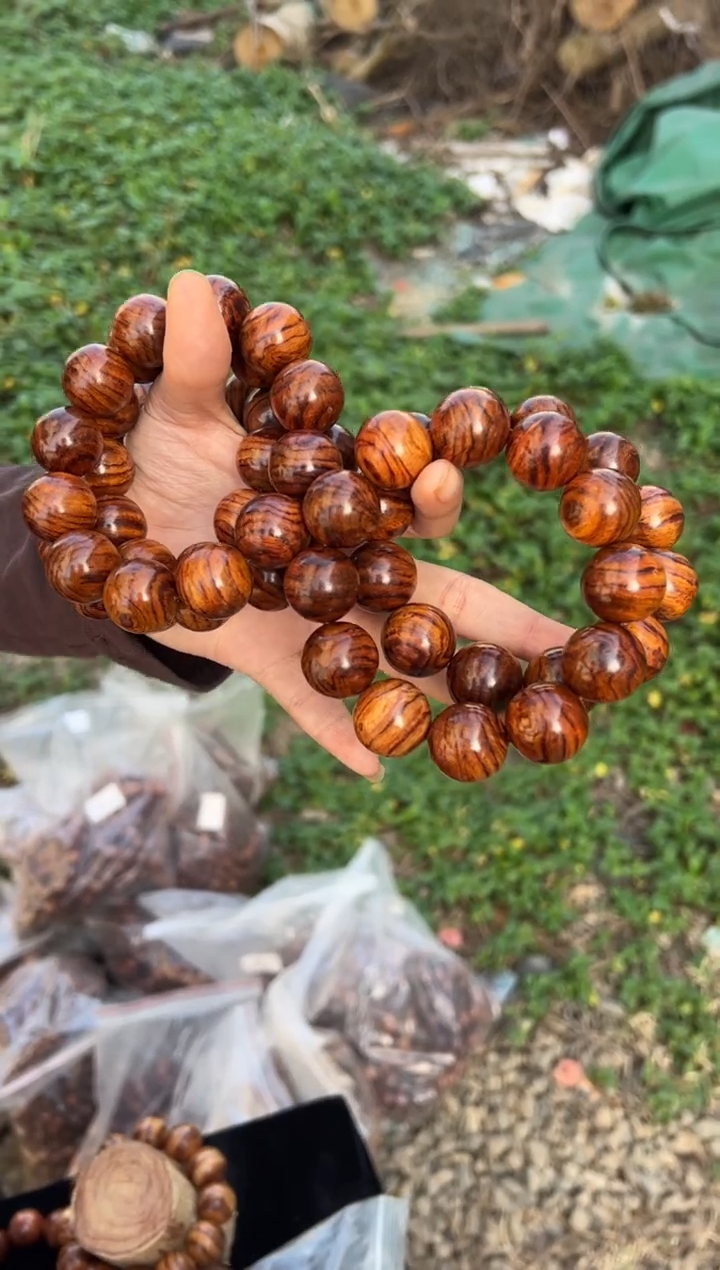 黄花梨/降香黄檀A019黄金点2.0圆珠手串99多样性发一