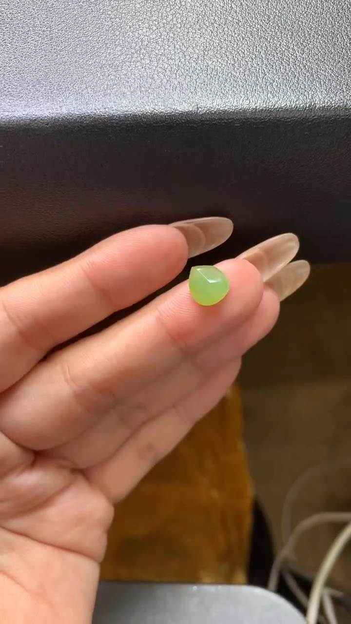 【闪购商品】定制翡翠未镶嵌翡翠