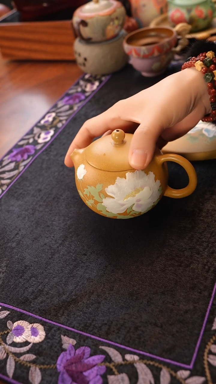 茶壶紫砂黄段牡丹西施