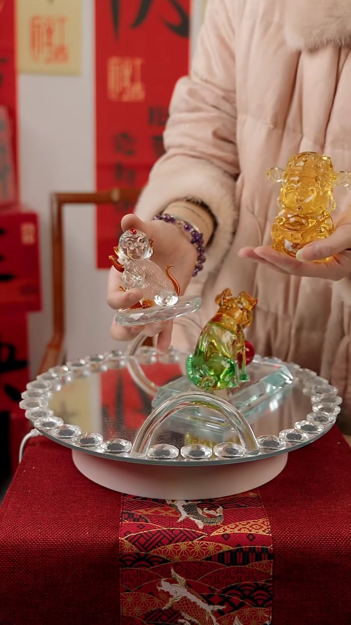 【闪购商品】琉璃拉丝棕底猴摆件