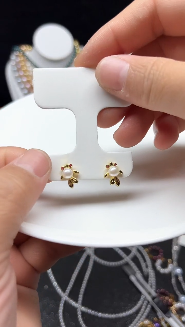 【闪购商品】淡水珍珠耳饰未镶嵌1
