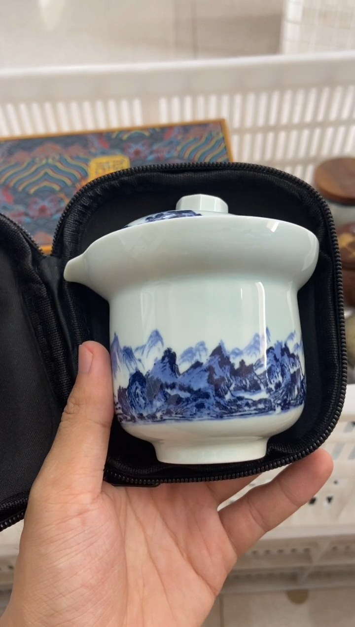 杯无运费险有瑕疵的摄影的产品有使用过的痕迹有点脏介意勿拍
