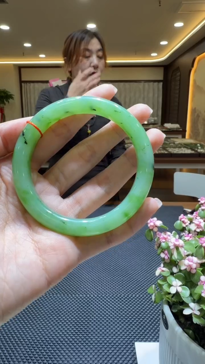 颈饰未镶嵌和田玉手镯61