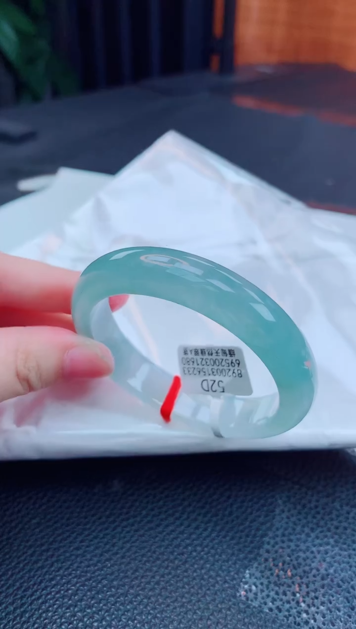 【闪购商品】翡翠手镯未镶嵌缅甸天然翡翠A货手镯