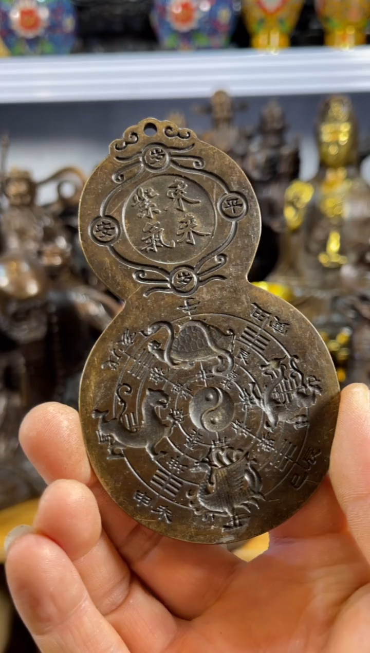 【闪购商品】1案台摆件 物品摆件