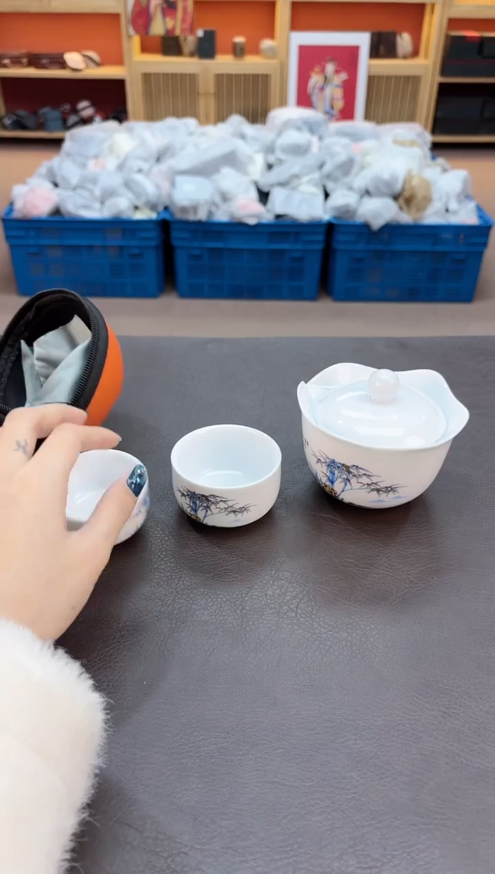 【闪购商品】摆件瓷SC1111111111111