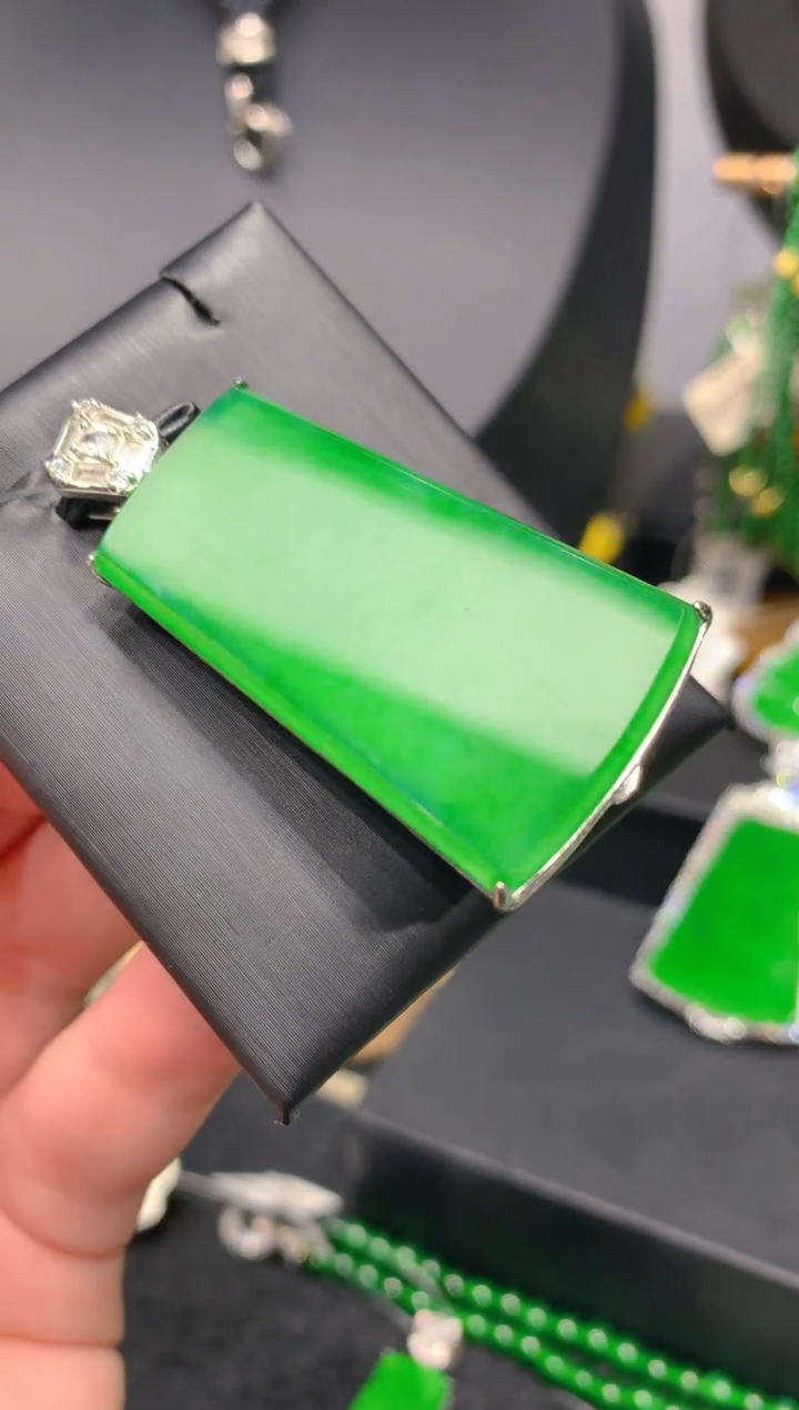 颈饰银S925镶嵌翡翠14一季