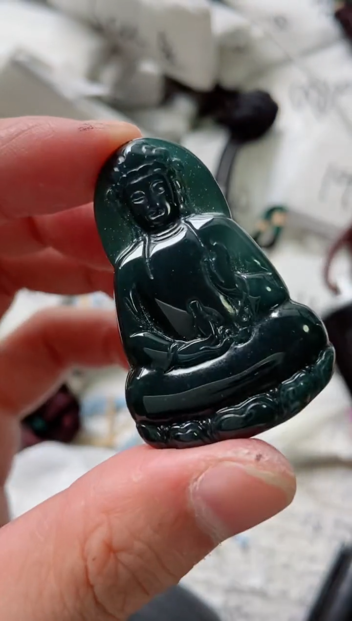 颈饰未镶嵌翡翠8